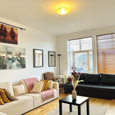Cosy River View Flat At Temple Bar Dublin Dış mekan fotoğraf